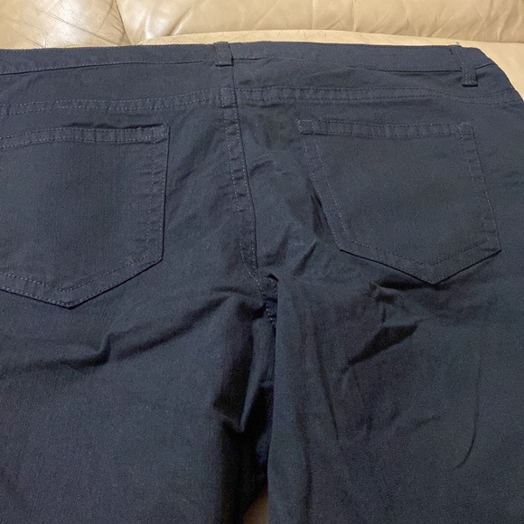 Faded Glory shorts - Picture 4 of 7